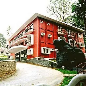 Hotel Forest Haven